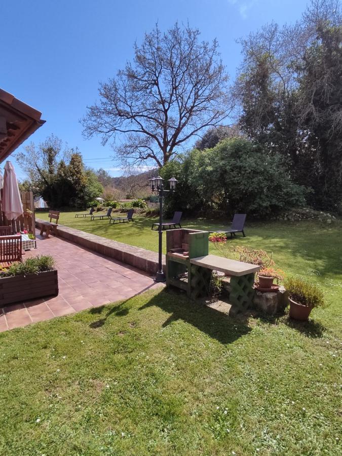 Apartamentos Rurales Llagumelon Villahormes Exterior photo