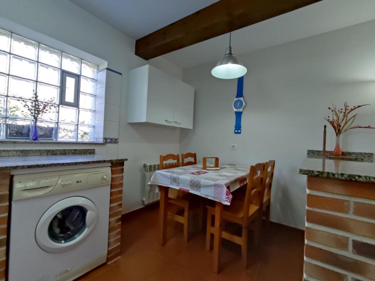 Apartamentos Rurales Llagumelon Villahormes Exterior photo